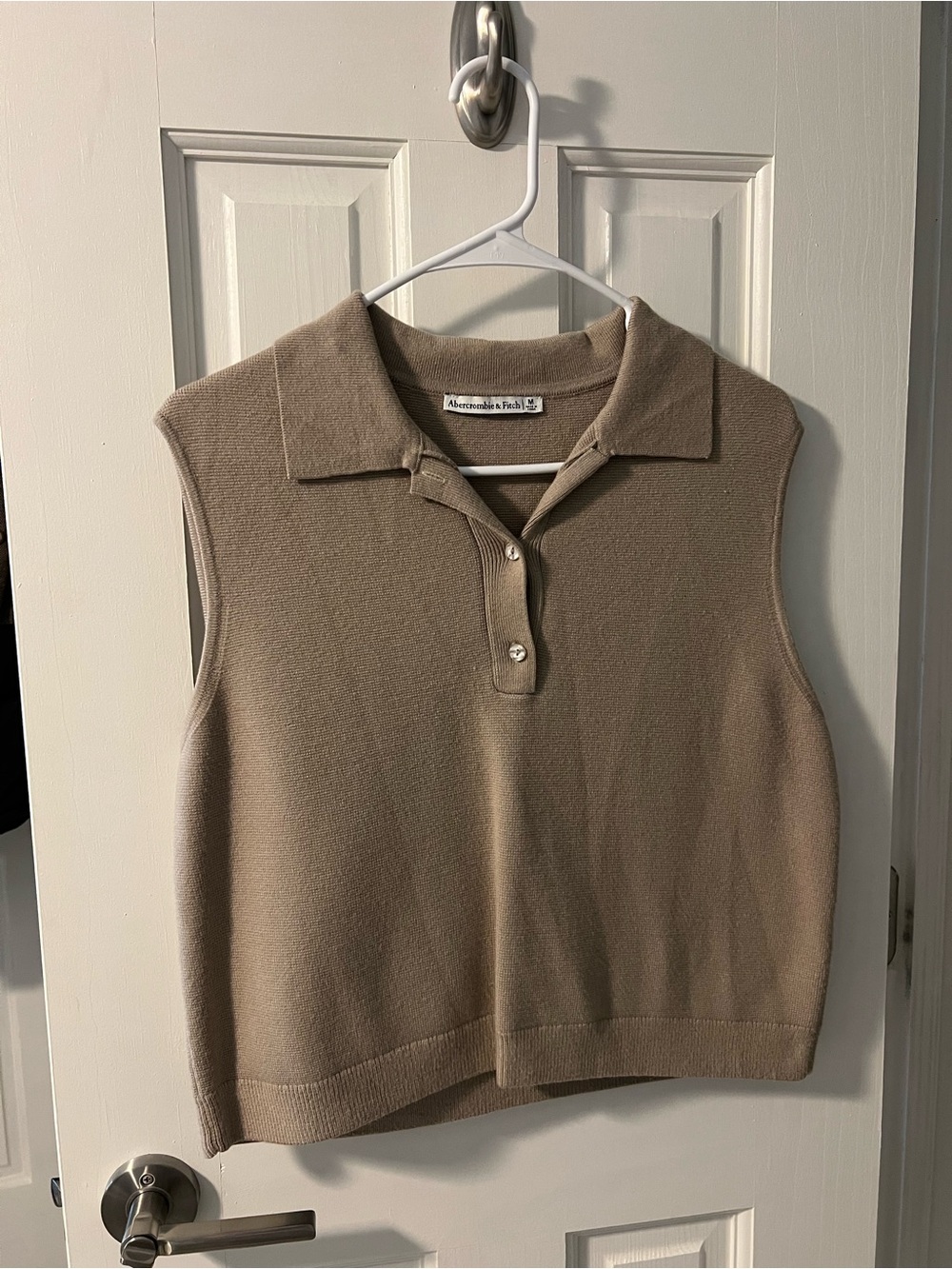 Abercrombie & Fitch Taupe Sleeveless Polo Knit Top